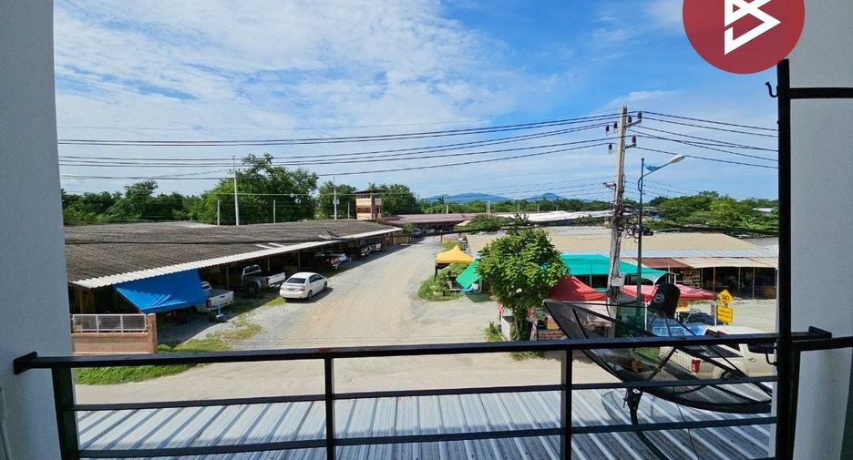 For sale 2 bedrooms retail Space in Mueang Chon Buri, Chonburi