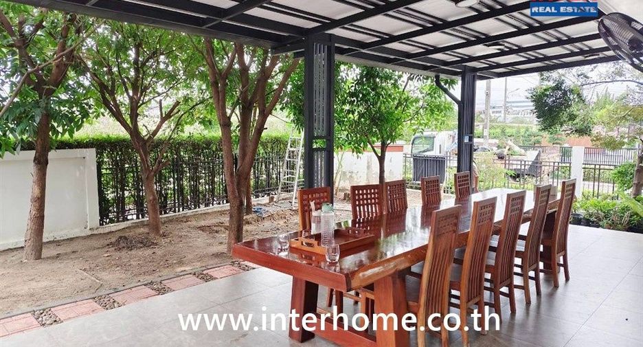 For sale 3 bedrooms house in Khan Na Yao, Bangkok
