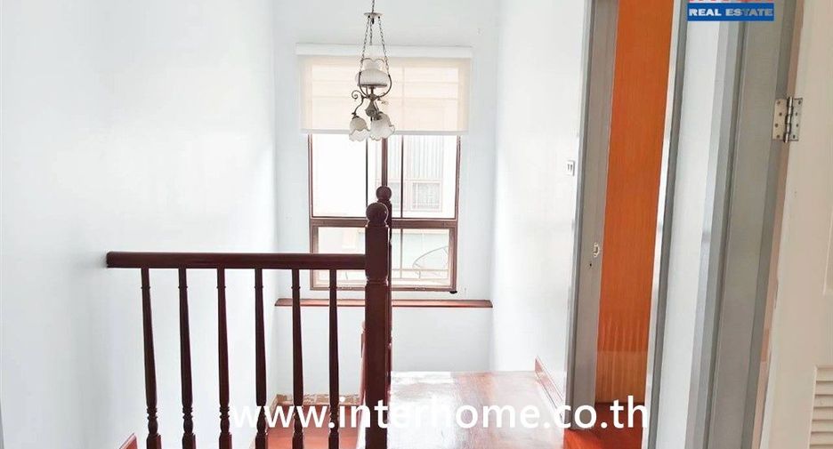 For sale 3 bedrooms house in Khan Na Yao, Bangkok