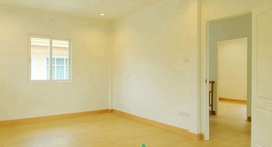 For sale 3 bedrooms house in Mueang Pathum Thani, Pathum Thani