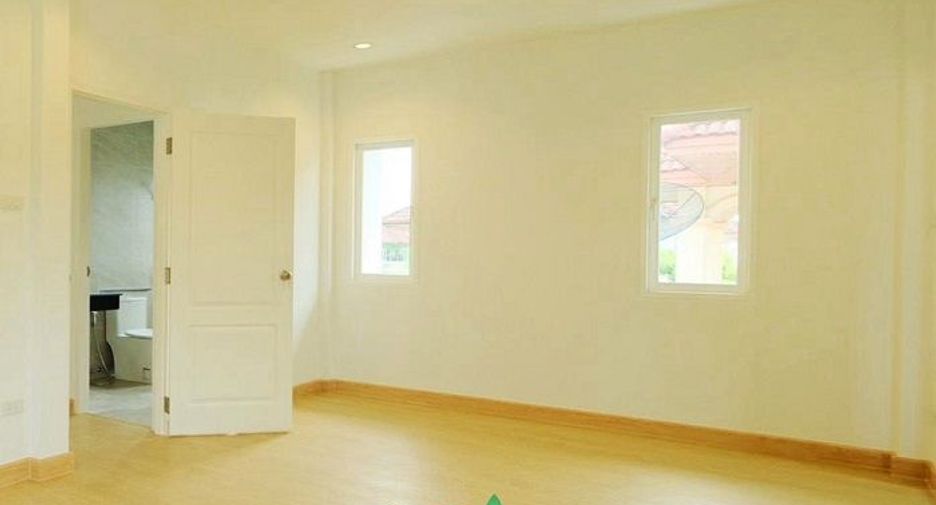 For sale 3 bedrooms house in Mueang Pathum Thani, Pathum Thani