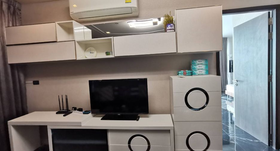 Condo en venta de 1 habitaciones en Khlong Toei, Bangkok