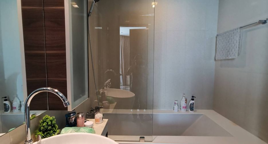 Condo en venta de 1 habitaciones en Khlong Toei, Bangkok