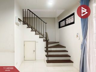 For sale 3 ベッドルーム townhouse in Sam Phran, Nakhon Pathom