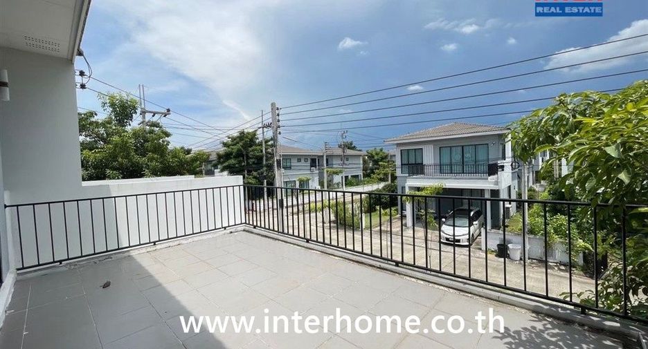 Casa en venta de 4 habitaciones en Bang Pakong, Chachoengsao