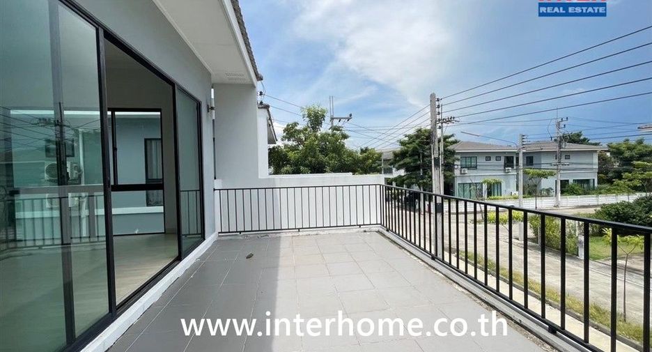 Casa en venta de 4 habitaciones en Bang Pakong, Chachoengsao