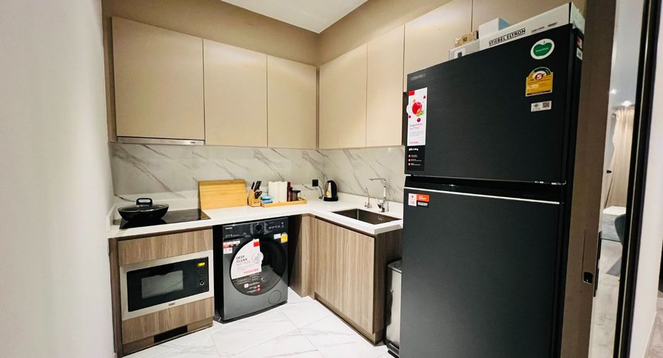 Condo en alquiler de 2 habitaciones en Watthana, Bangkok