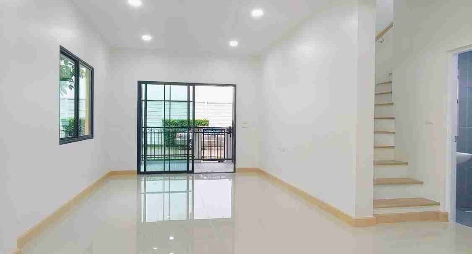 For sale 3 bedrooms house in Khlong Sam Wa, Bangkok