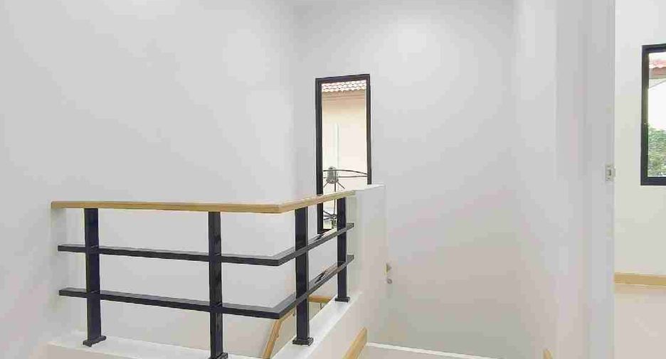 For sale 3 bedrooms house in Khlong Sam Wa, Bangkok