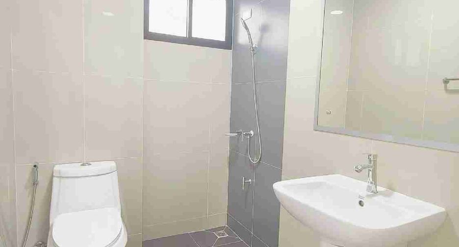 For sale 3 bedrooms house in Khlong Sam Wa, Bangkok