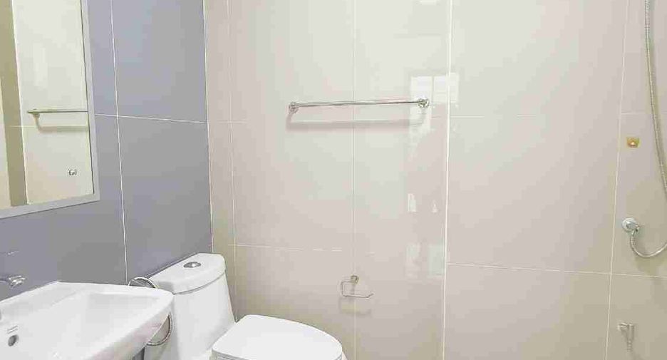 For sale 3 bedrooms house in Khlong Sam Wa, Bangkok