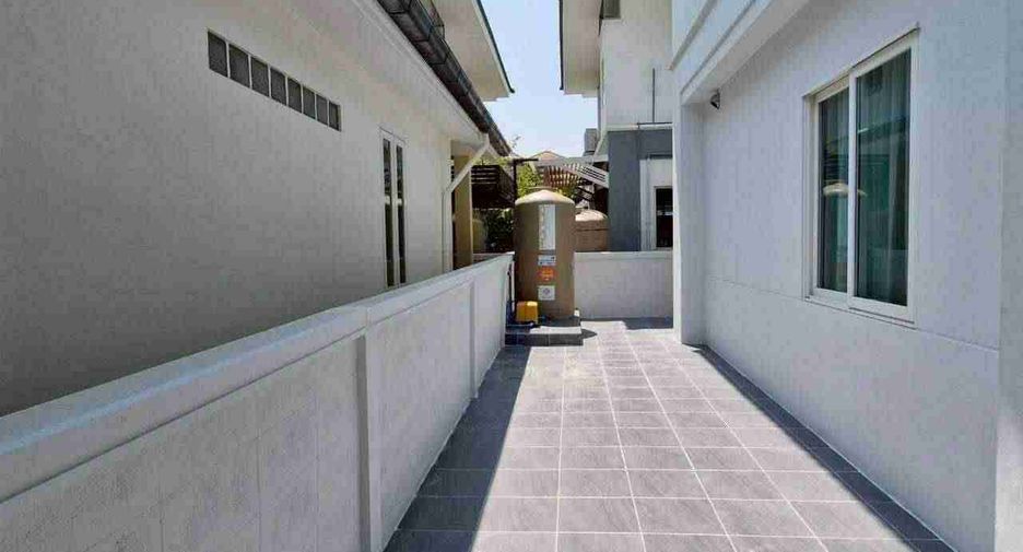 À vendre 4 chambres maison à Min Buri, Bangkok