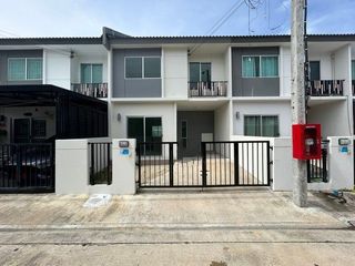 出售 1 卧室 联排别墅 在 Bang Bua Thong, Nonthaburi