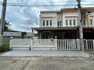 For sale 1 bed townhouse in Pak Kret, Nonthaburi