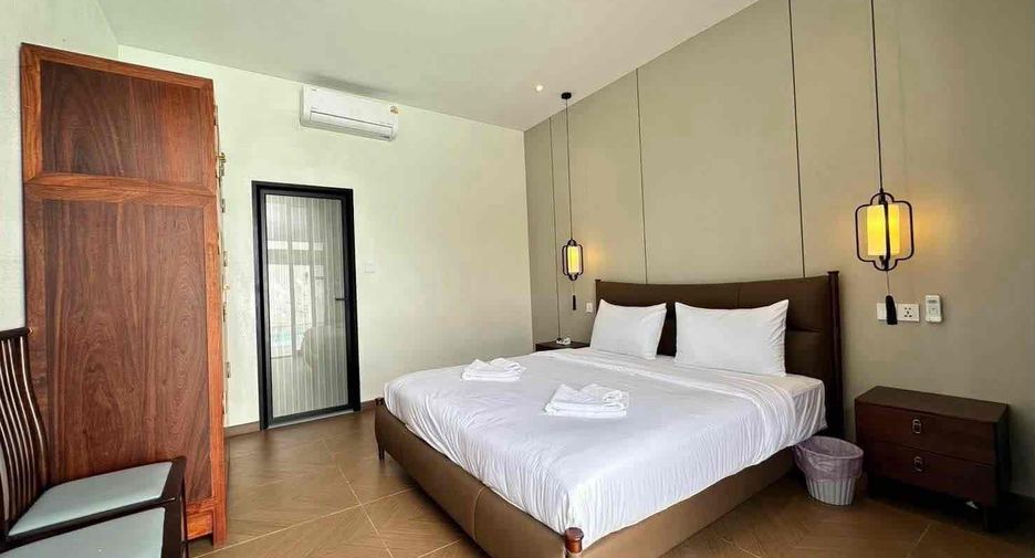 For rent 7 bedrooms villa in Bang Lamung, Chonburi