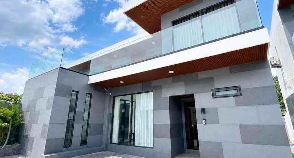 For rent 7 bedrooms villa in Bang Lamung, Chonburi
