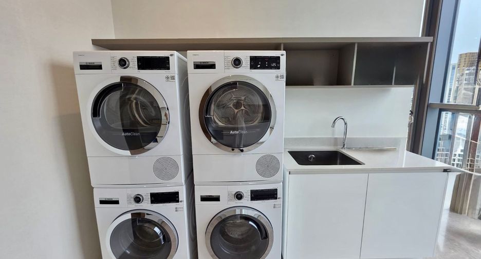 À vendre 3 chambres condo à Pathum Wan, Bangkok