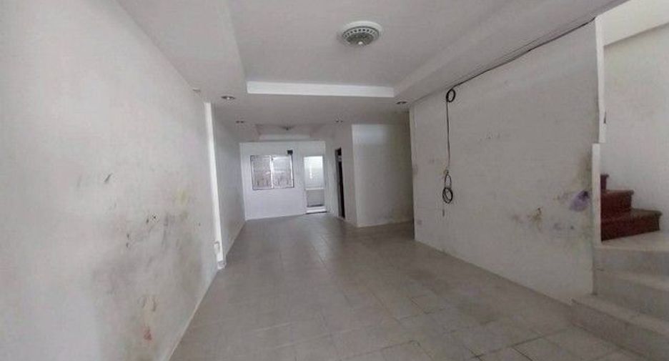 For sale 2 bedrooms townhouse in Bang Bua Thong, Nonthaburi