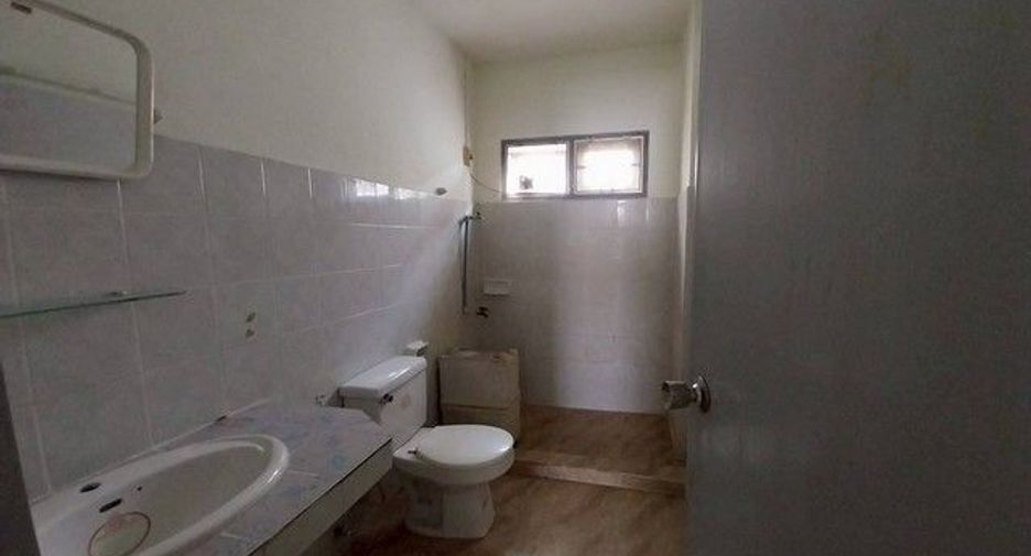 For sale 2 bedrooms townhouse in Bang Bua Thong, Nonthaburi