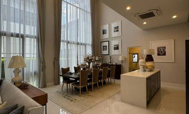 For rent and for sale 4 bedrooms house in Bang Kapi, Bangkok