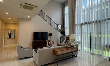 For rent and for sale 4 bedrooms house in Bang Kapi, Bangkok