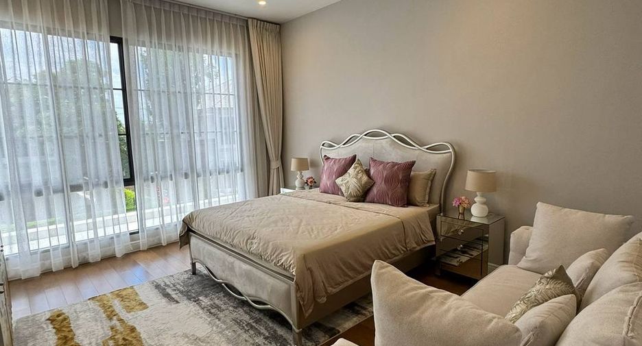 For rent and for sale 4 bedrooms house in Bang Kapi, Bangkok
