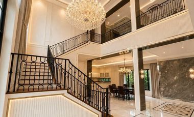 For rent and for sale 4 bedrooms house in Suan Luang, Bangkok