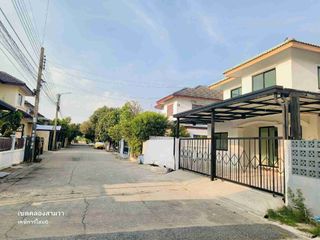 Casa en venta de 4 habitaciones en Khlong Sam Wa, Bangkok