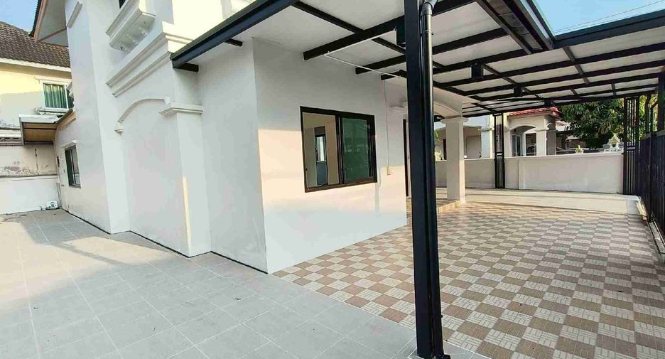Casa en venta de 4 habitaciones en Khlong Sam Wa, Bangkok