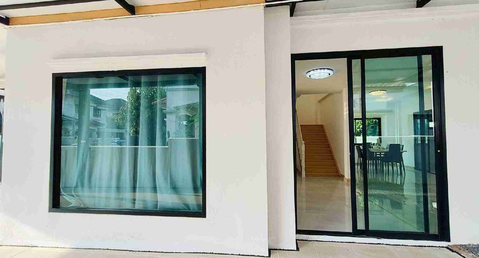 Casa en venta de 4 habitaciones en Khlong Sam Wa, Bangkok