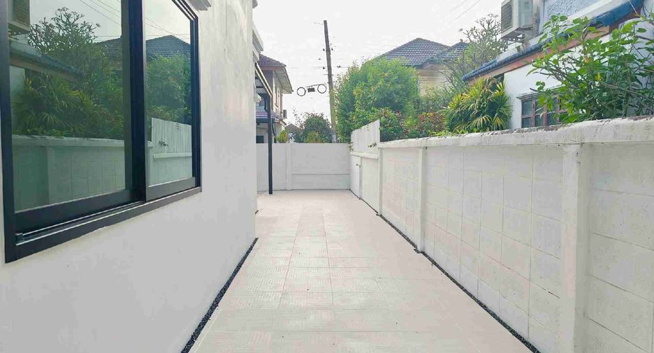 Casa en venta de 4 habitaciones en Khlong Sam Wa, Bangkok