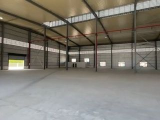 Lagerhaus zur Miete mit 2 Zimmer in Si Racha, Chonburi