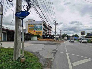 Terreno en venta en Nong Chok, Bangkok