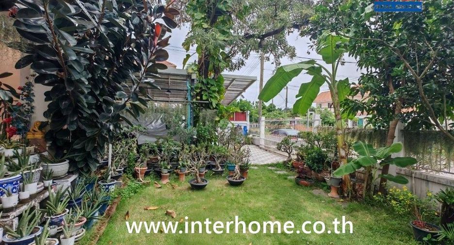 For sale 4 bedrooms house in Bang Khen, Bangkok