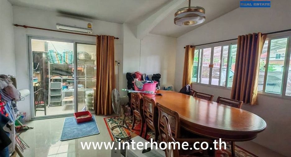 For sale 4 bedrooms house in Bang Khen, Bangkok