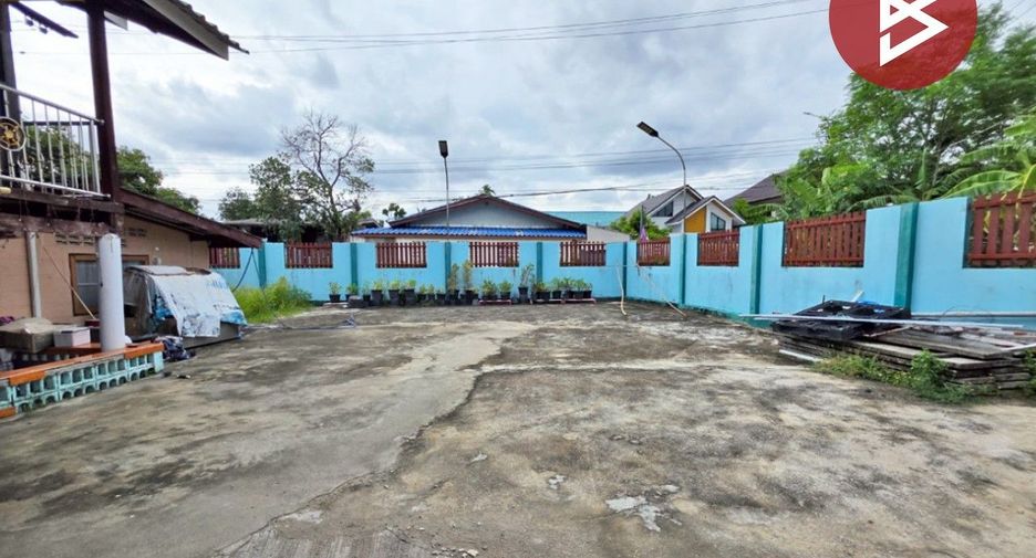 For sale 4 bedrooms house in Phra Pradaeng, Samut Prakan