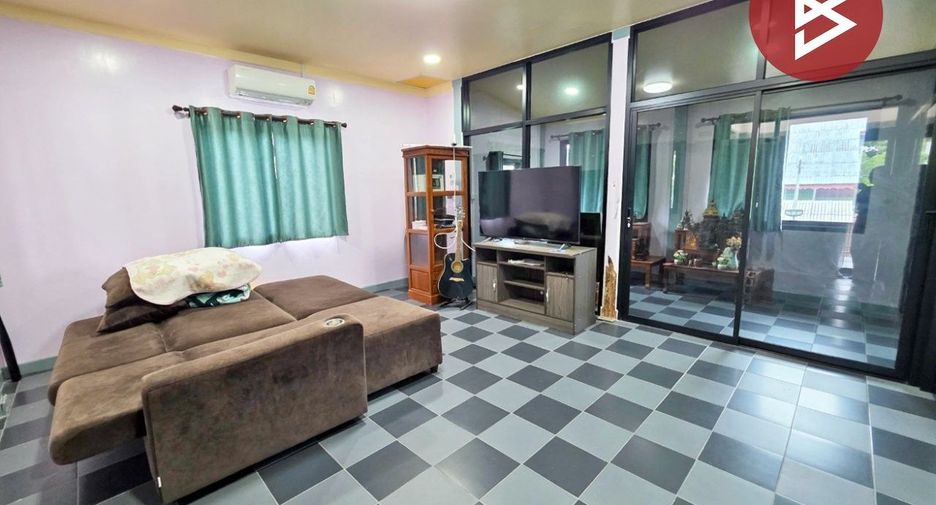 For sale 4 bedrooms house in Phra Pradaeng, Samut Prakan