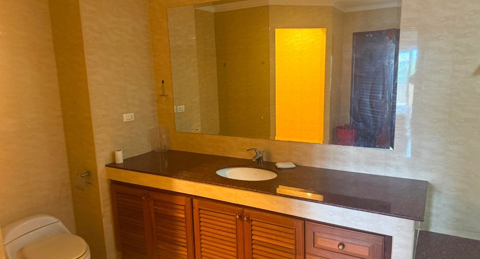 For sale 1 bed condo in Jomtien, Pattaya