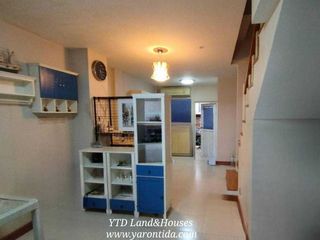 Reihenhaus zum Kauf mit 3 Zimmer in Lat Phrao, Bangkok