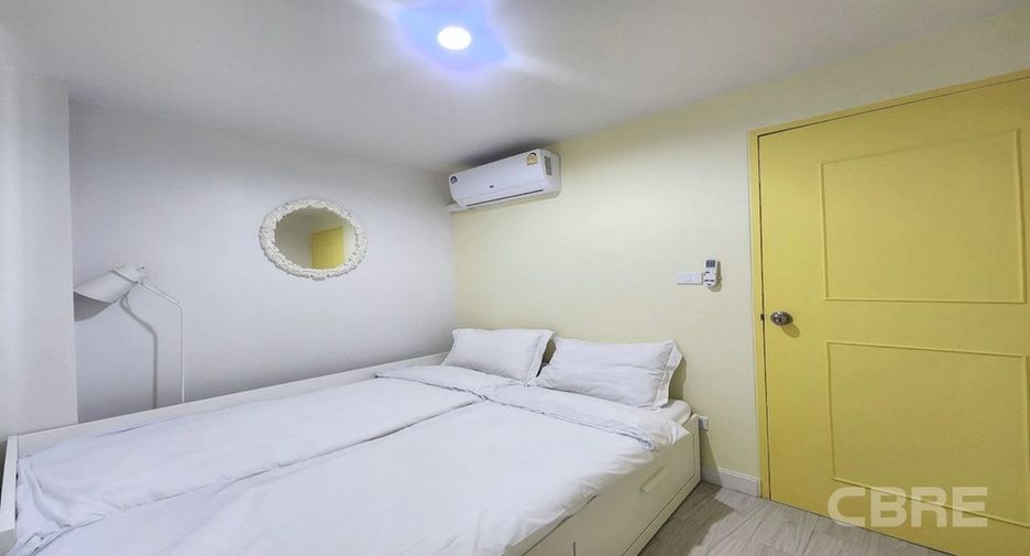For sale 4 bedrooms house in Sathon, Bangkok