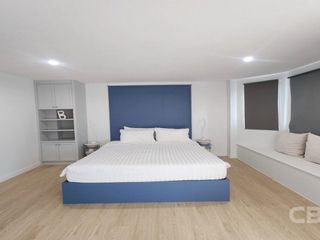For sale 4 bedrooms house in Sathon, Bangkok