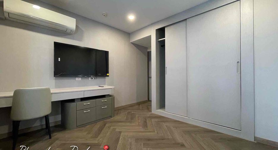 For rent and for sale 4 bedrooms condo in Khlong Toei, Bangkok