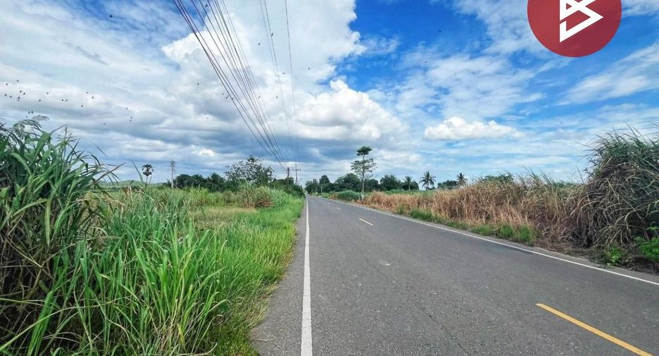 For sale land in Ban Rai, Uthai Thani