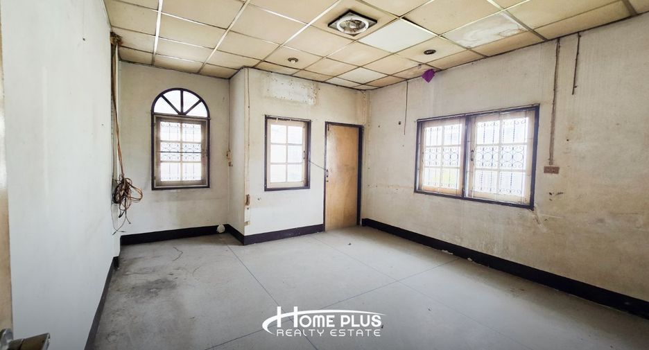 Casa adosada en venta de 5 habitaciones en Chom Thong, Bangkok