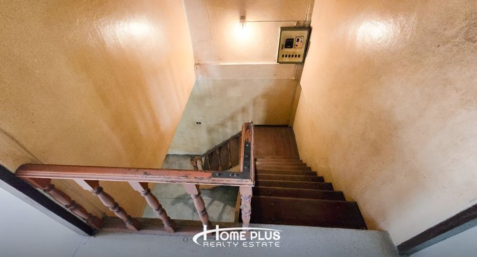 Casa adosada en venta de 5 habitaciones en Chom Thong, Bangkok