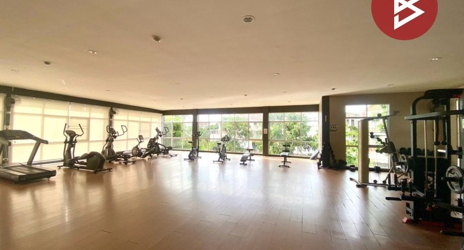 For sale 1 bed condo in Mueang Chon Buri, Chonburi