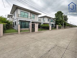出售 3 卧室 独立屋 在 Khlong Luang, Pathum Thani