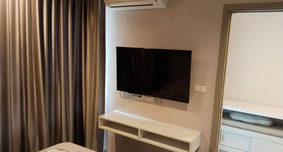 À louer 1 chambre condo à Phra Khanong, Bangkok