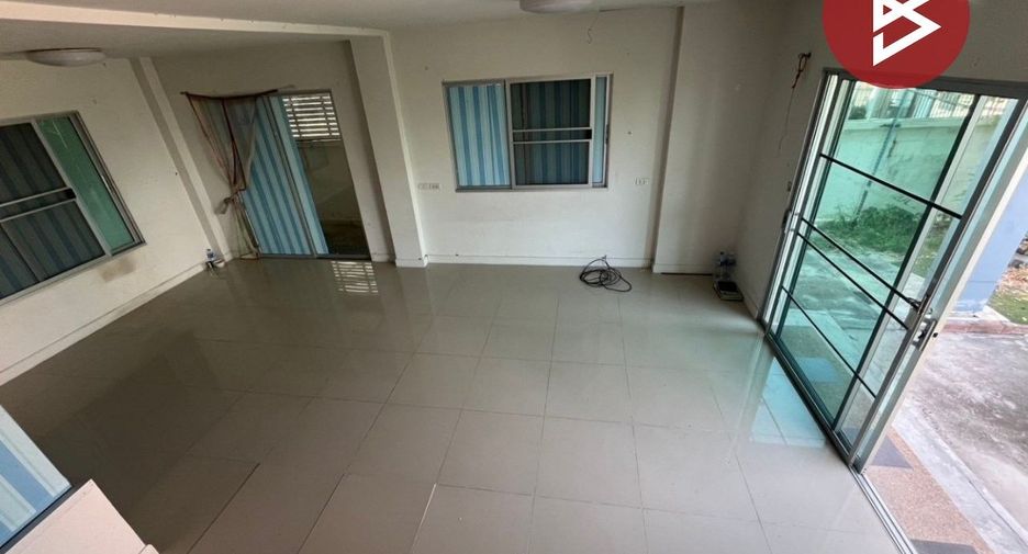 For sale 4 ベッドルーム house in Mueang Samut Sakhon, Samut Sakhon
