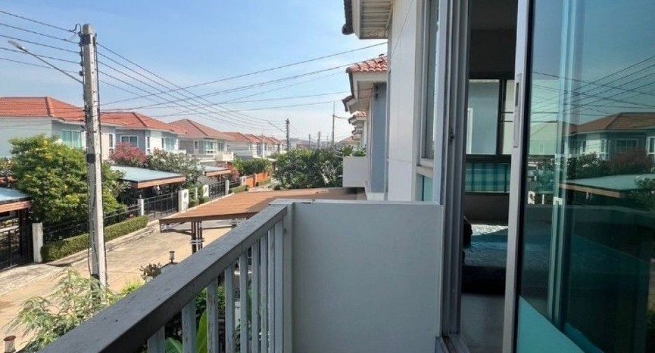 For sale 4 ベッドルーム house in Mueang Samut Sakhon, Samut Sakhon